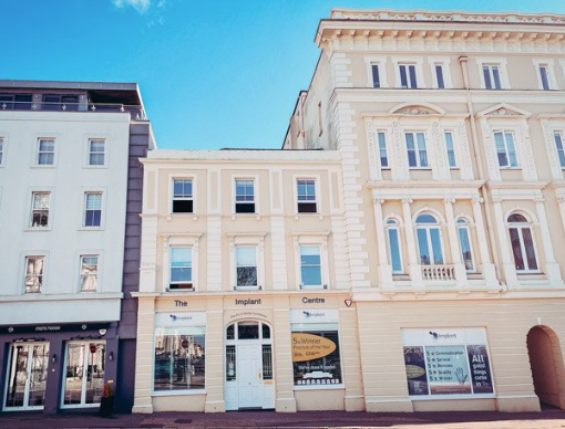a building with many windows